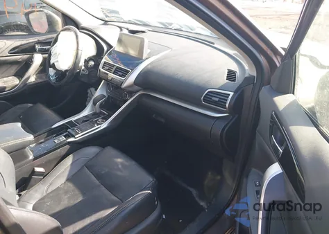 2018 Mitsubishi Eclipse Cross Sel z USA, uszkodzony, nr VIN JA4AT5AA8JZ042892